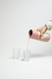 ID 23W crafts&industry, CERAMICS Raphael Klug Ergo Jug (c) Lukas Preisinger