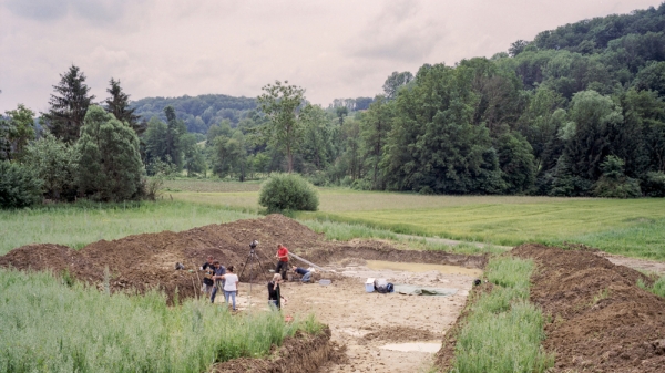 Photo of an excavation site