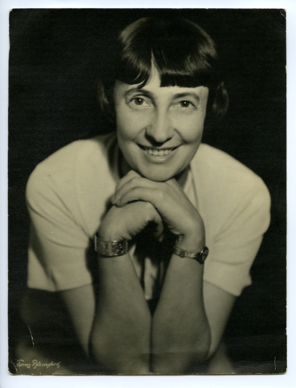 Porträt von Margarete Schütte-Lihotzky