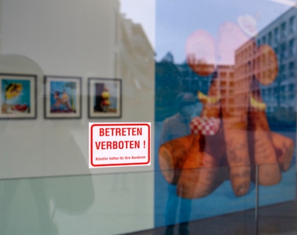 Window to gallery with 