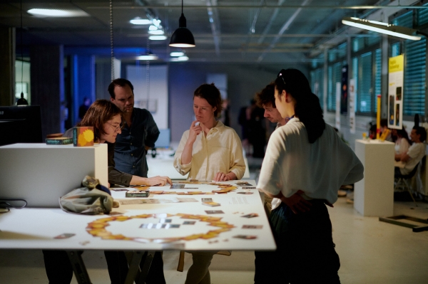 Abschlussarbeiten Design Investigations. Foto: Julian Lee Harather