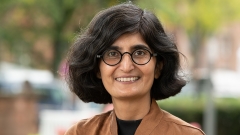 Porträt
                                          von Nikita Dhawan