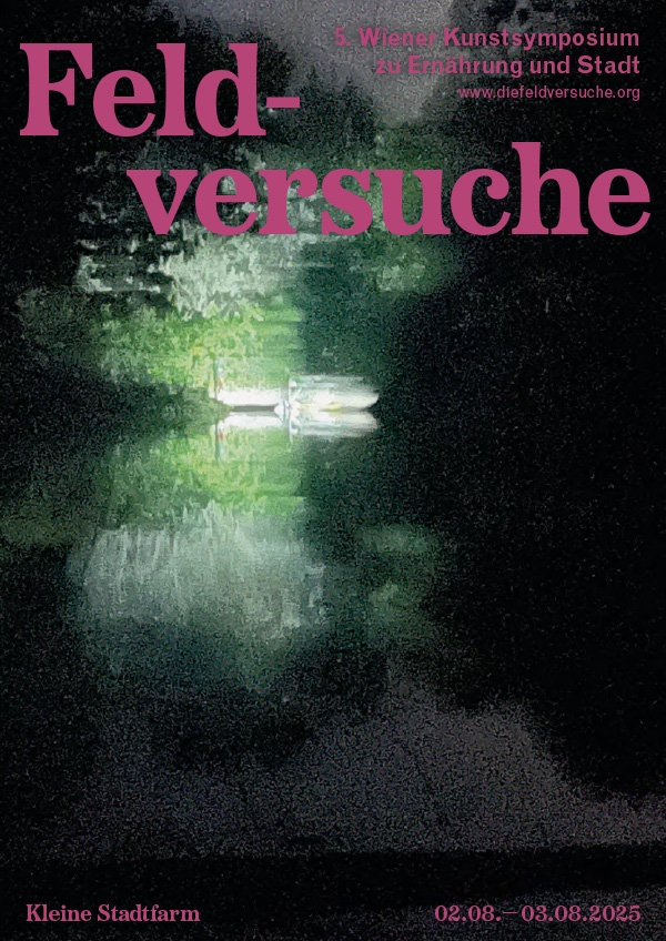 Kunstvolle Fotografie eines Sees in grünen Farben
