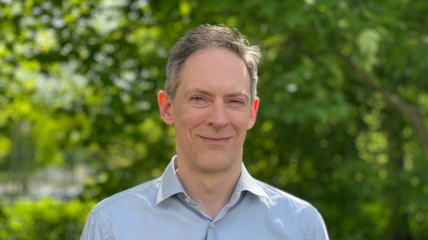 Professor
                                          for philosophy Jan Völker