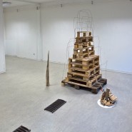 Jakob Zacharias Steiner; Was wir ehren; 2010; mixed media; Mae variabel: 